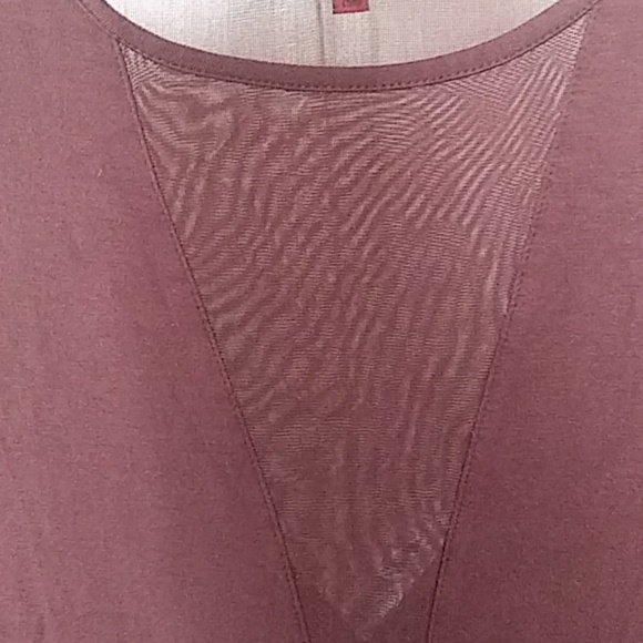 Red Shirt - Picture 4 of 5